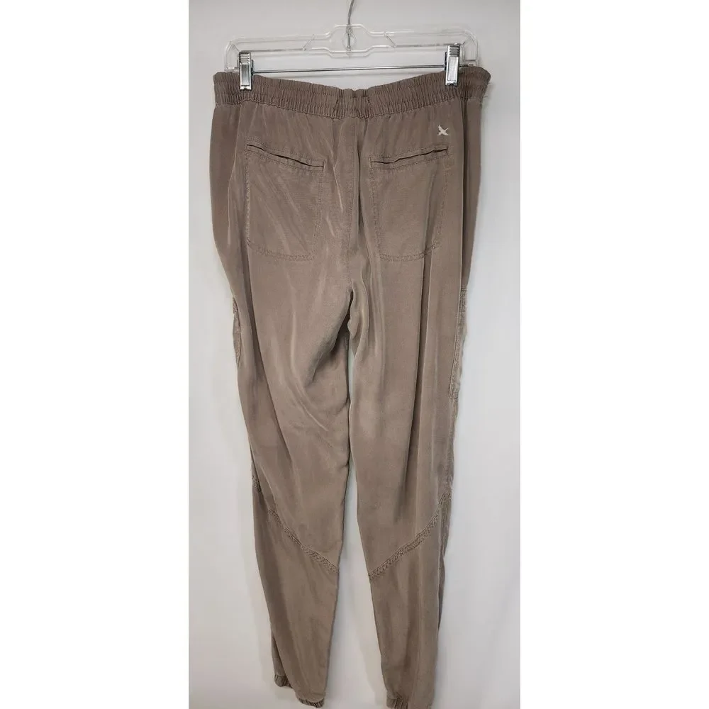 Eddie Bauer Women's Tan Cargo Pants 100% Tencell Lyocell Size S - Picture 3 of 5